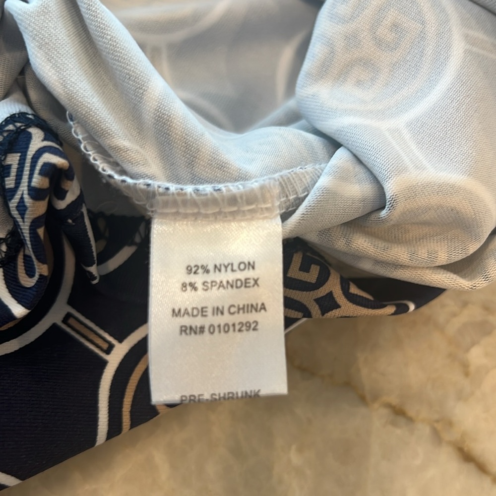 Lulu B Top 3/4 Sleeve Asymmetrical Navy, Tan, And White Top Medium UPF - Picture 5 of 6